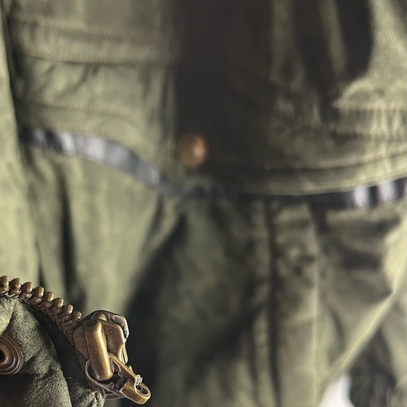 Vintage Skea Paris/Vail Ski Jacket - Olive Green - Size 42 (Made in USA) - Picture 3 of 9